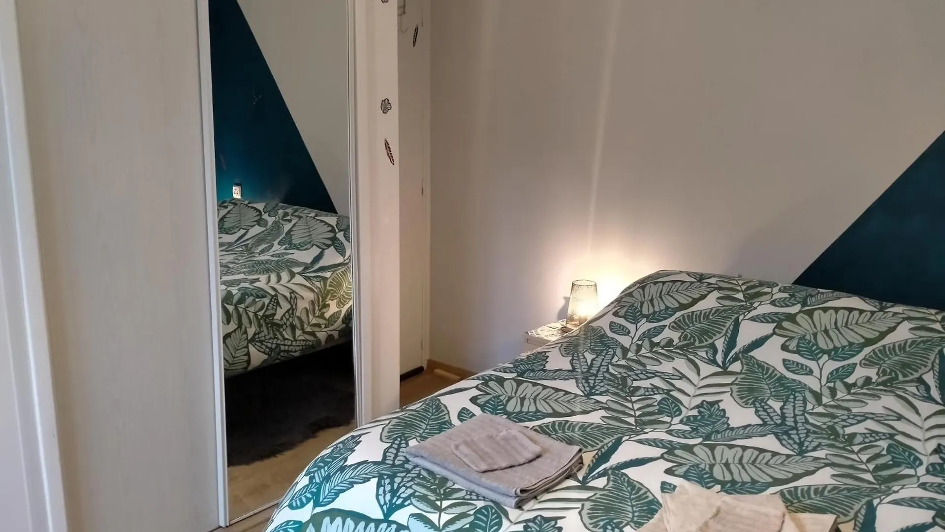 Quarto em Acomodações Particulares Chambres D'Hotes & Studio L'Hosting Noix Hostun
